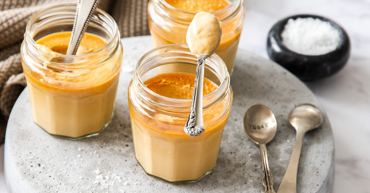 Silky Smooth Salted Caramel Pots de Crème: Perfect for Any Occasion